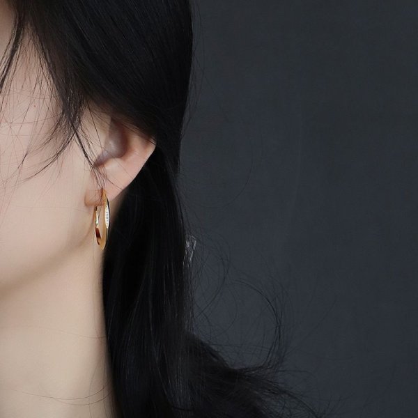 Vintage Exaggerated Circle Earrings